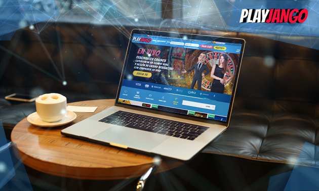 Una persona jugando en el casino online PlayJango.