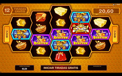 Función de giros gratis en la slot Pollen Party.