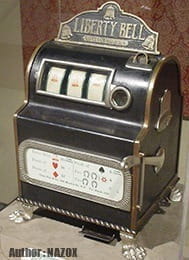 Liberty Bell es la primera máquina de slot