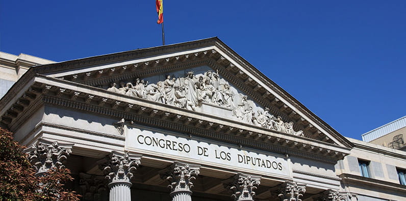 El Palacio de las Cortes en Madrid.