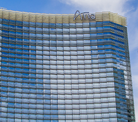 La fachada del complejo turístico Aria Hotel y Casino en Las Vegas