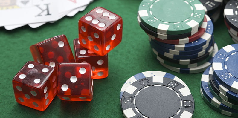 Dados y fichas para juegos de casino